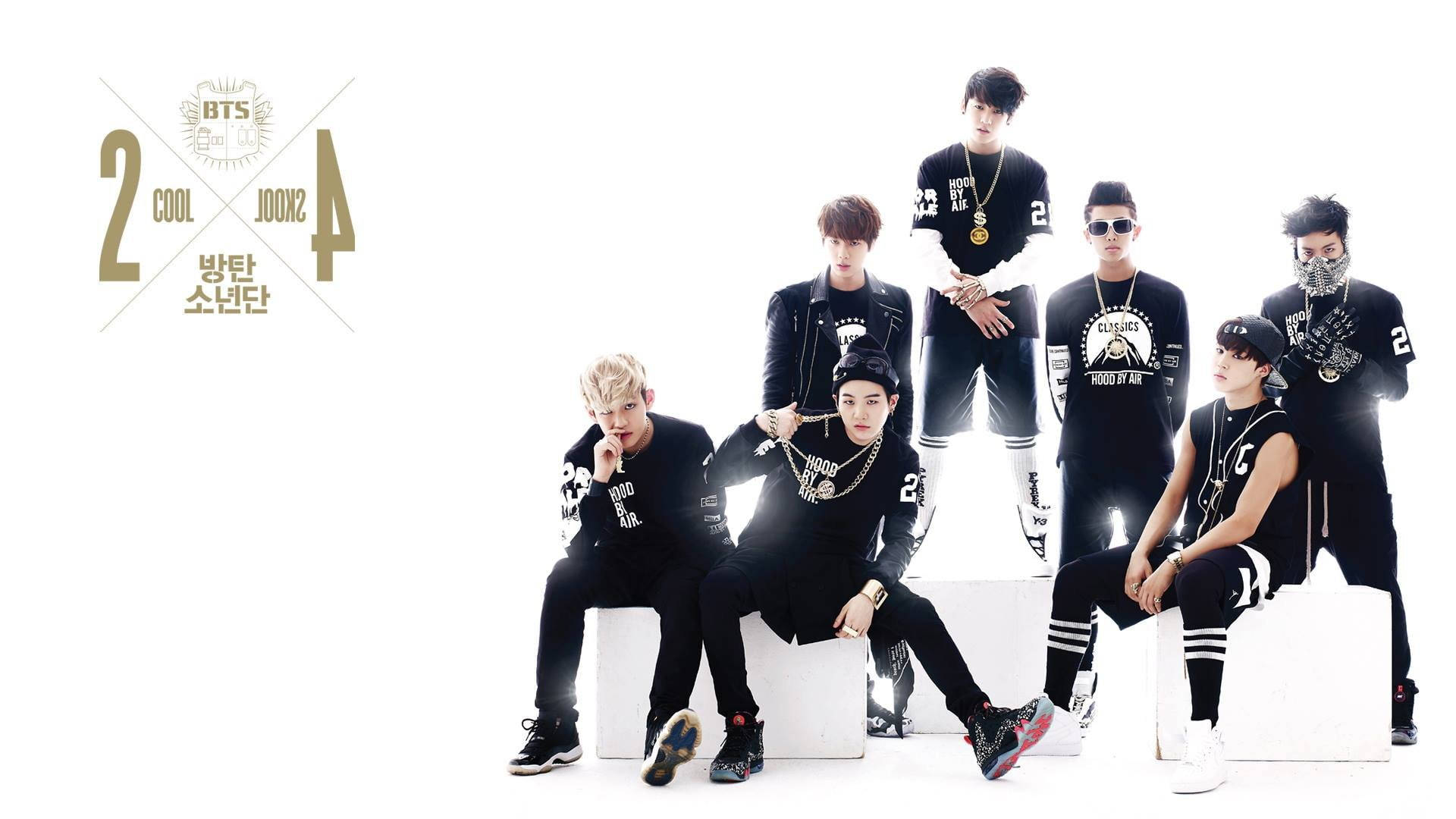 Punk Cool BTS Dizüstü Bilgisayar Duvar Kağıdı