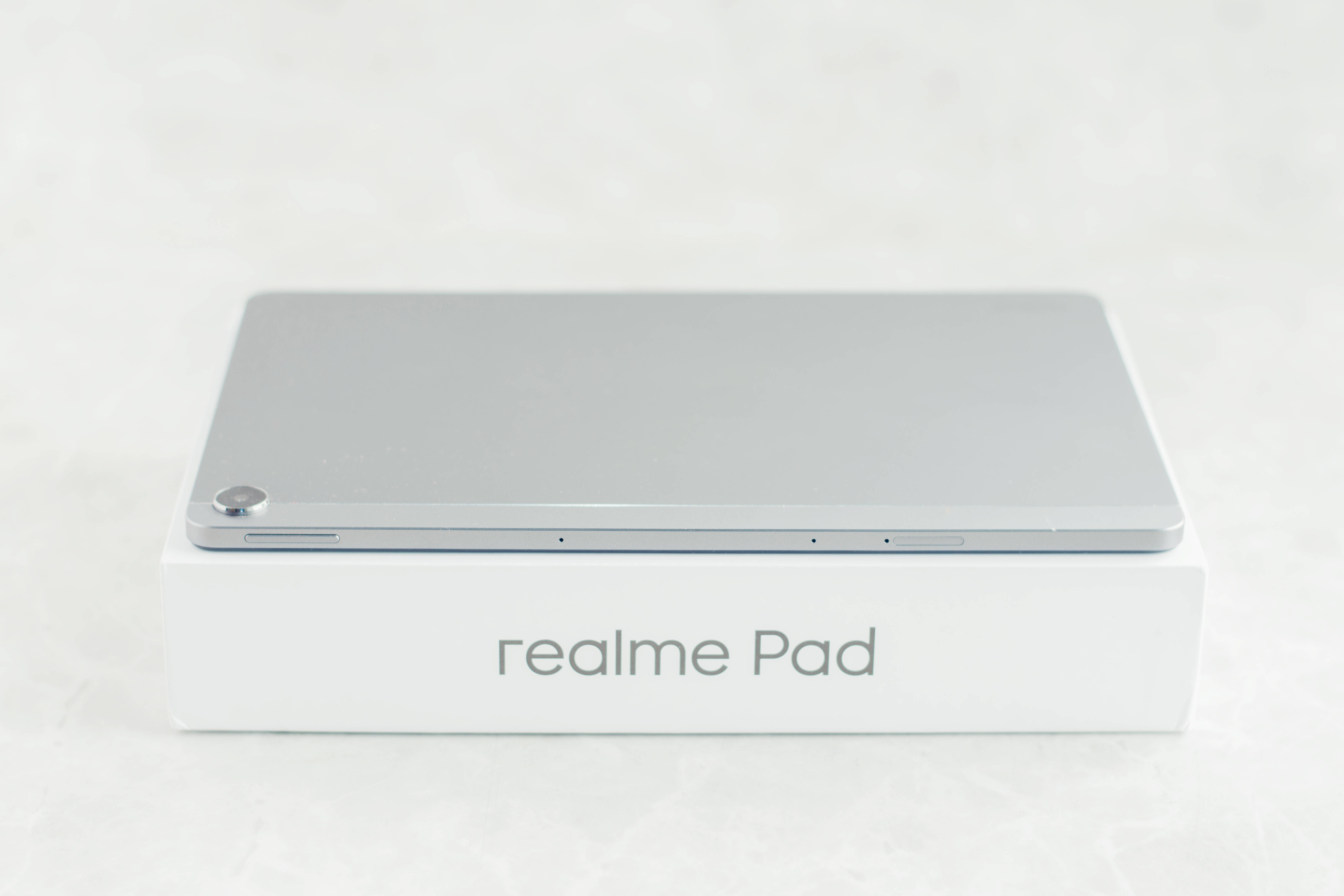 Realme Pad Gri Duvar Kağıdı