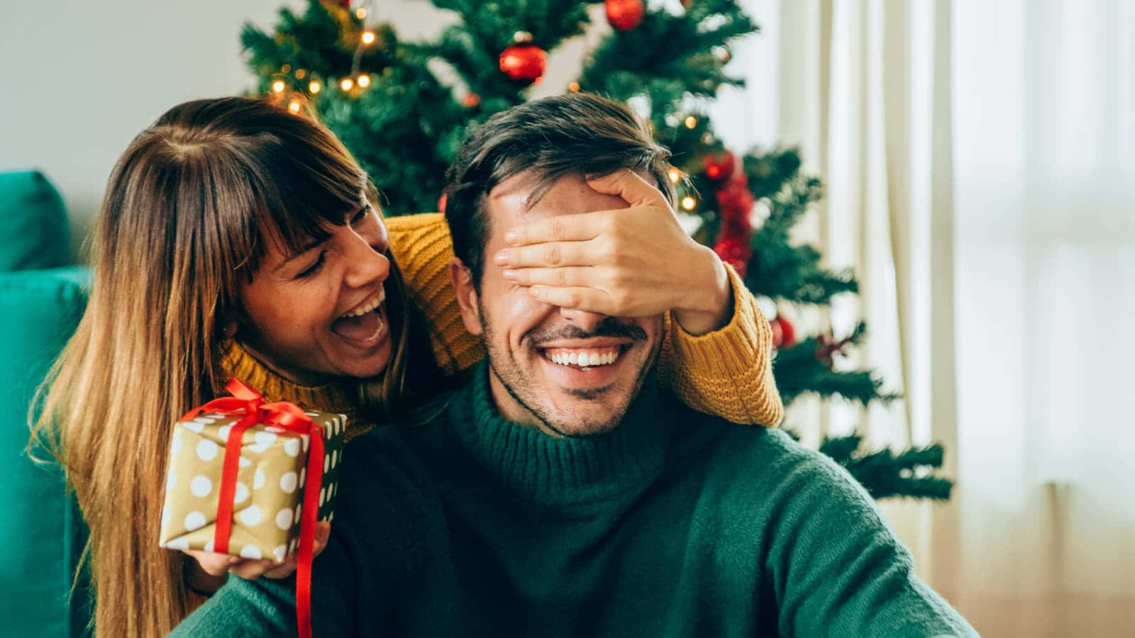 Sevgiliye Sürpriz Noel Hediyesi Çift Fotoğrafı Duvar Kağıdı