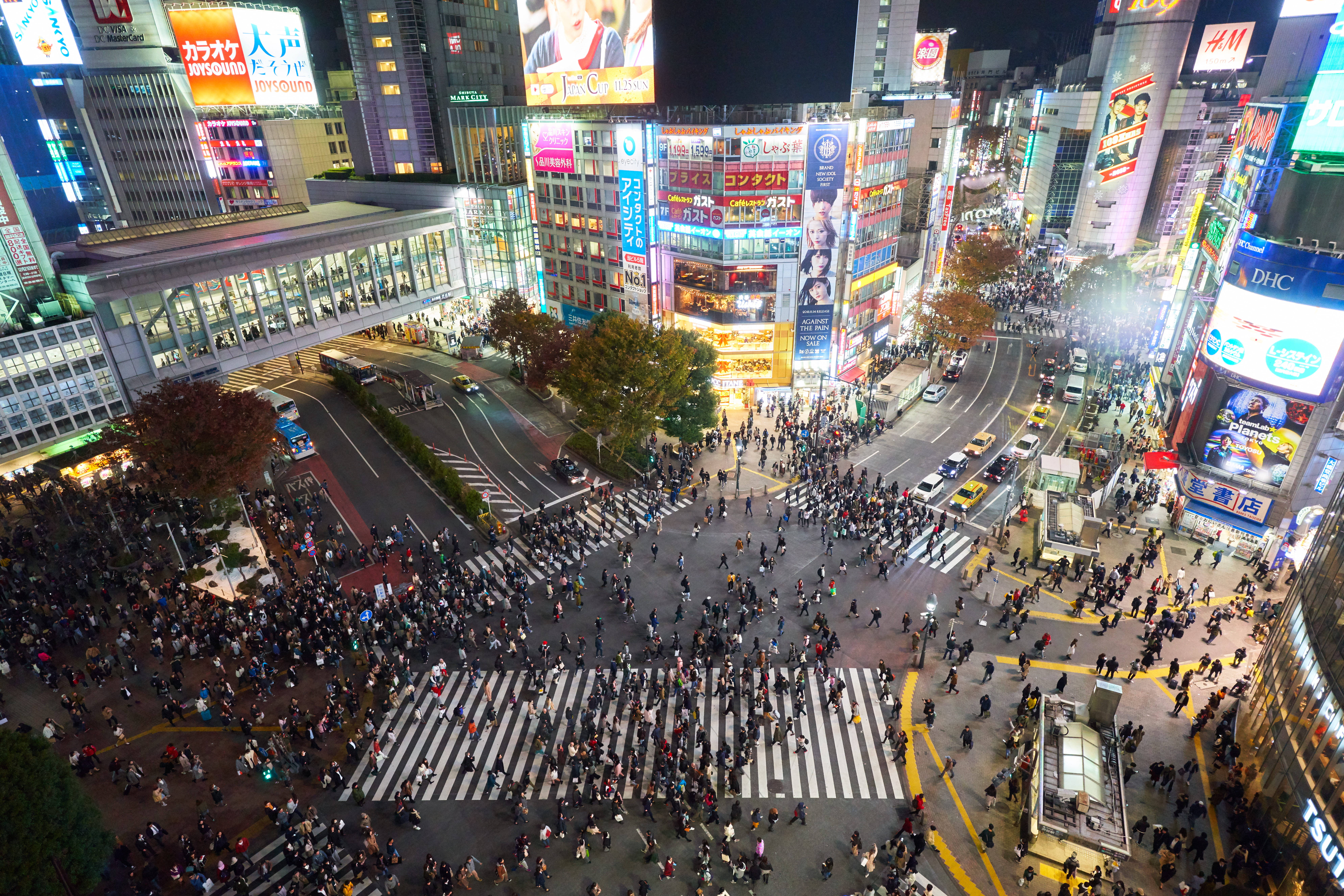 Shibuya Crossing Japonya 4K Duvar Kağıdı