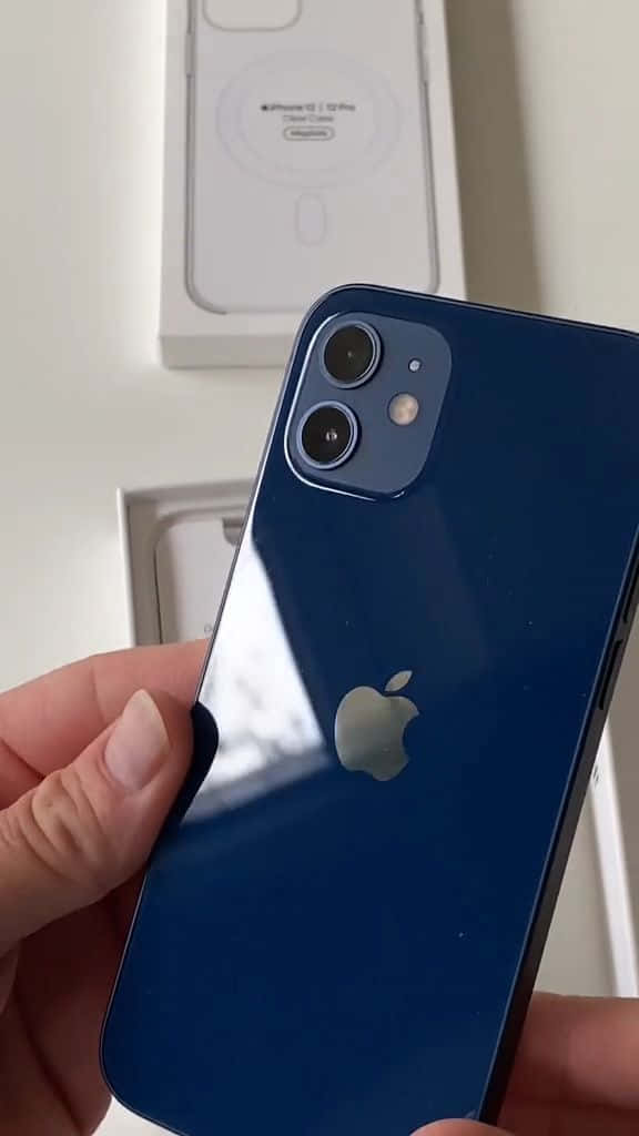 Şık, renkli Apple iPhone 12 Duvar Kağıdı