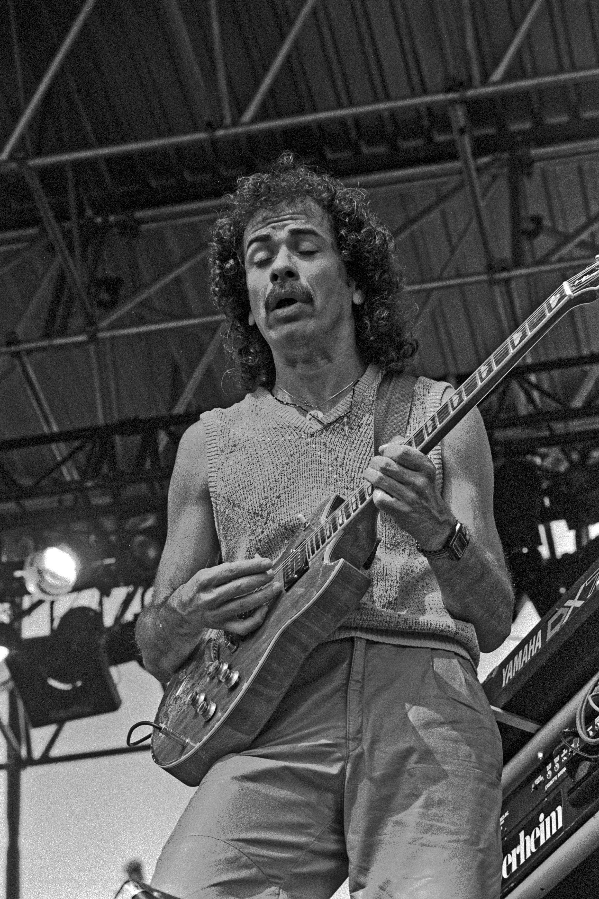Siyah Beyaz Fotoğraf Carlos Santana Duvar Kağıdı