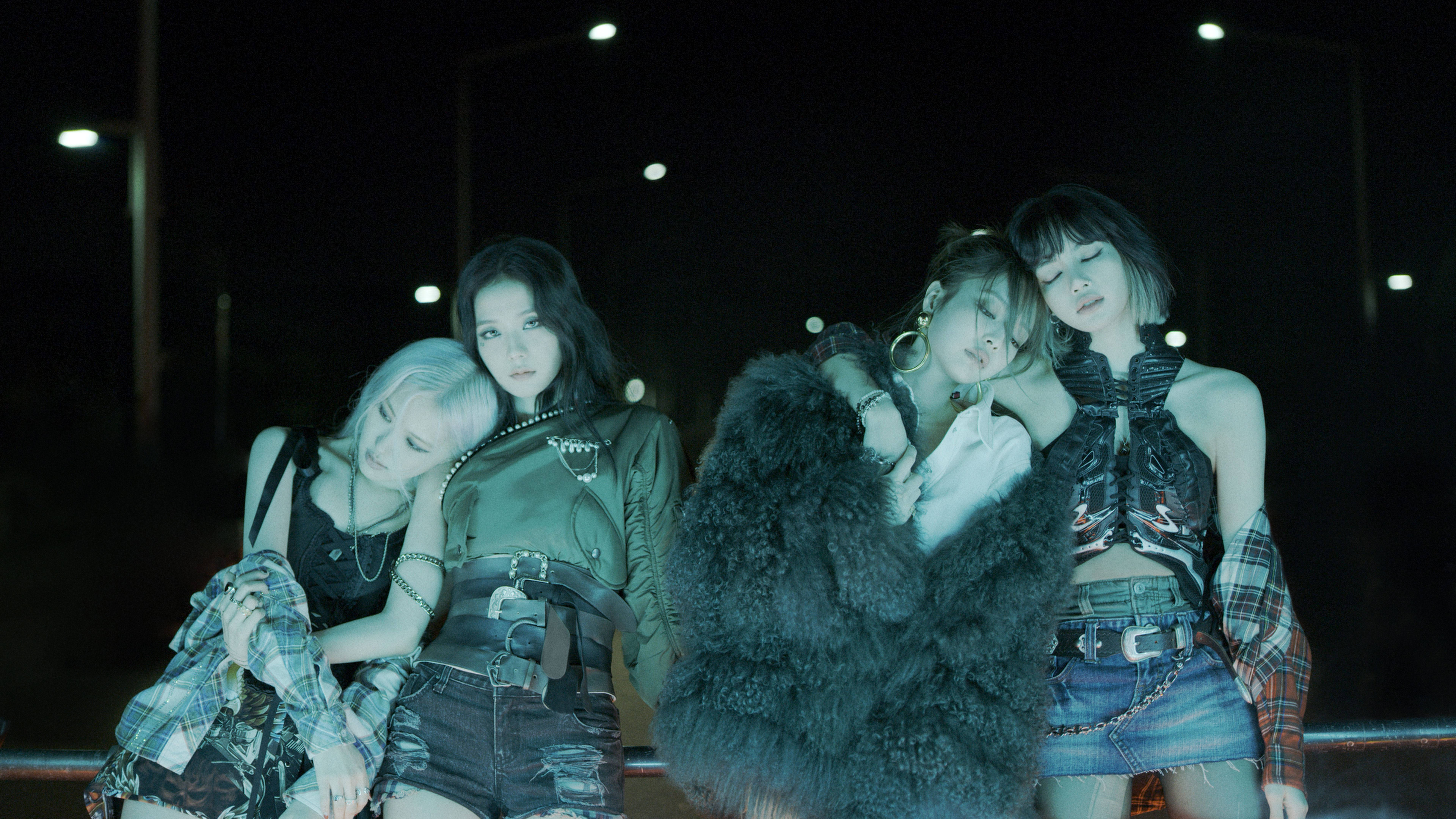 Siyah Kıyafetlerle Blackpink Masaüstü Duvar Kağıdı
