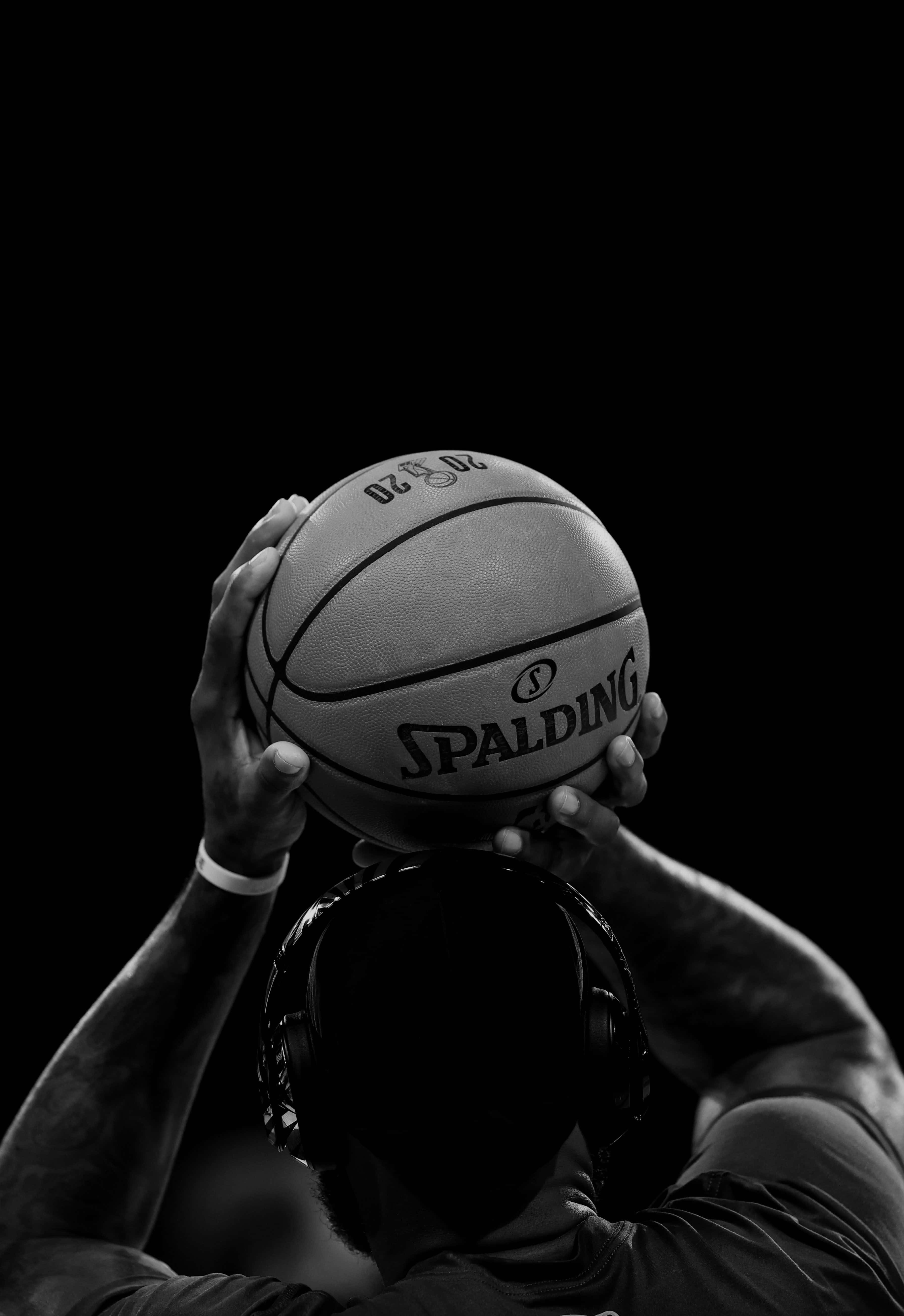 Siyah Spalding Basketbol Posteri Duvar Kağıdı