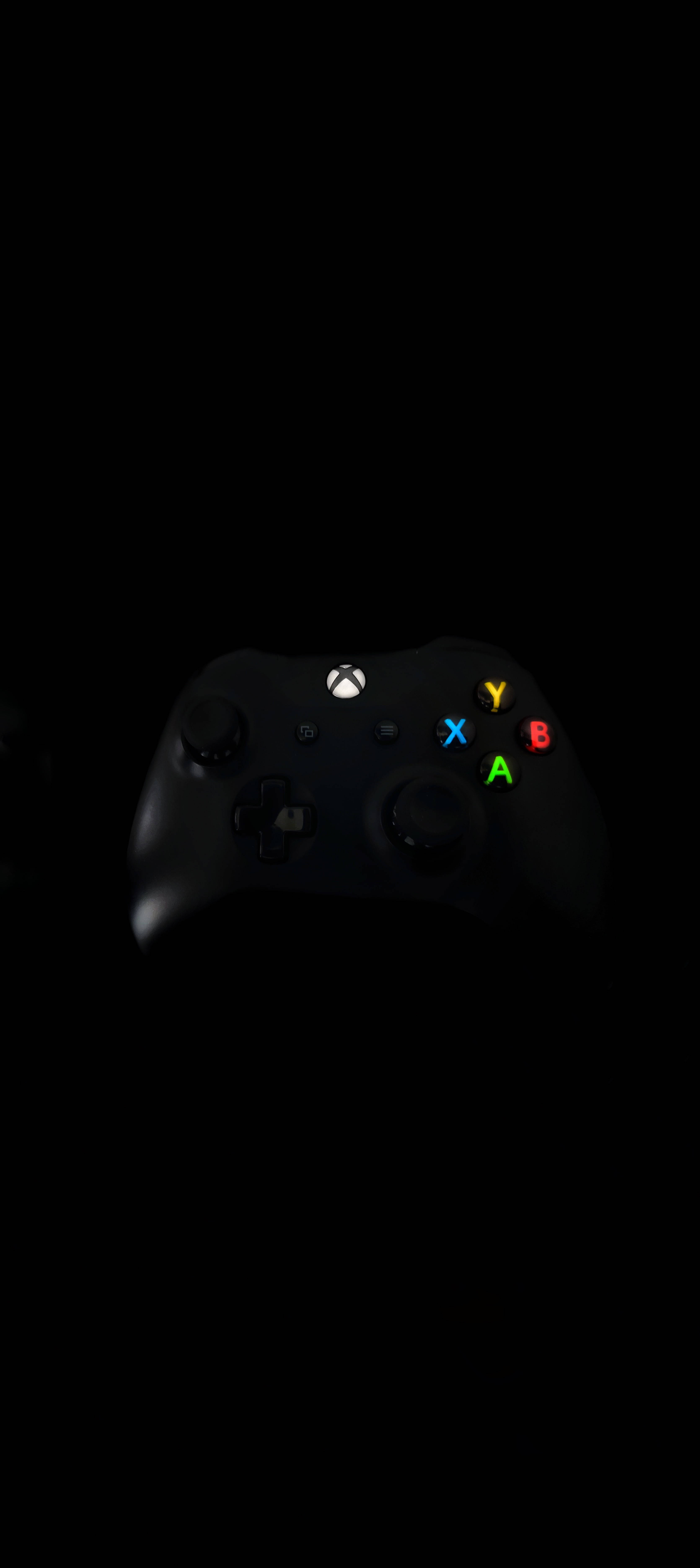 Siyah Xbox Kumandası 8K Telefon Duvar Kağıdı