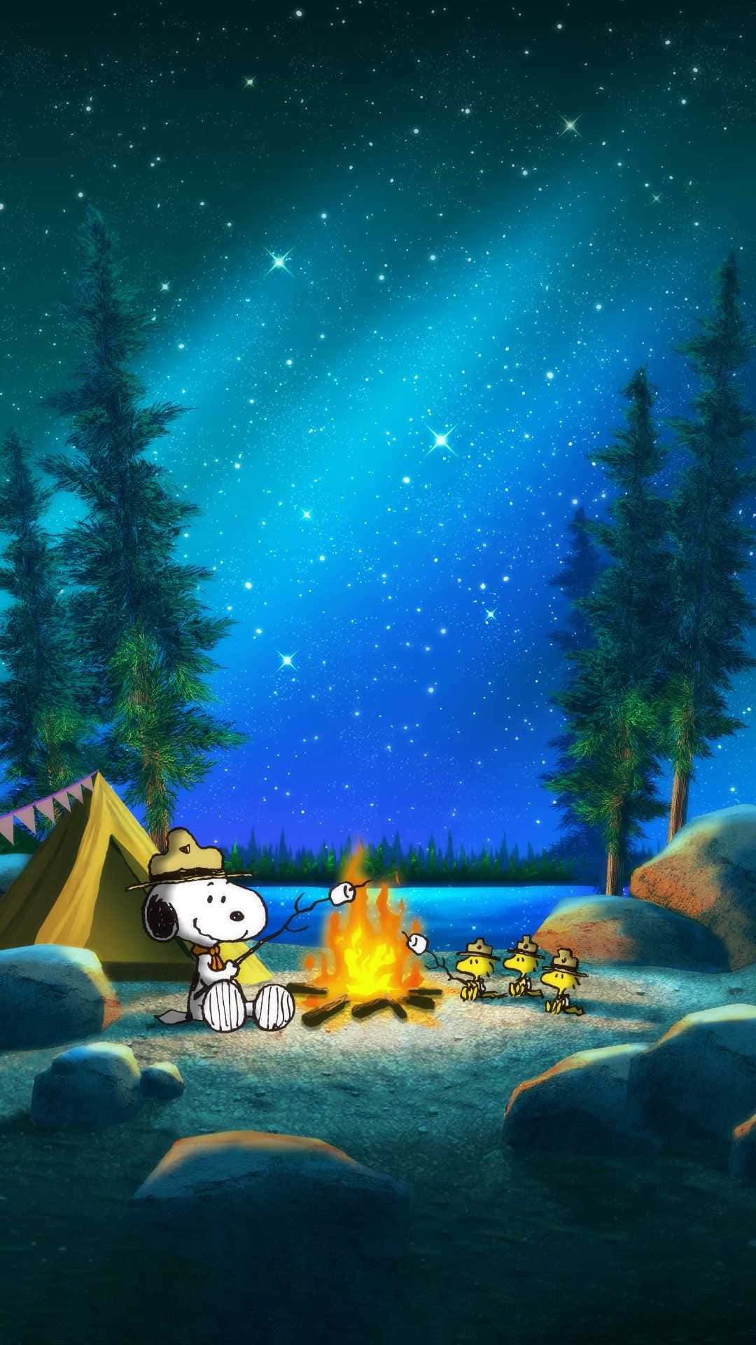 Snoopy Kamp Ateşi Peanuts Noel Duvar Kağıdı