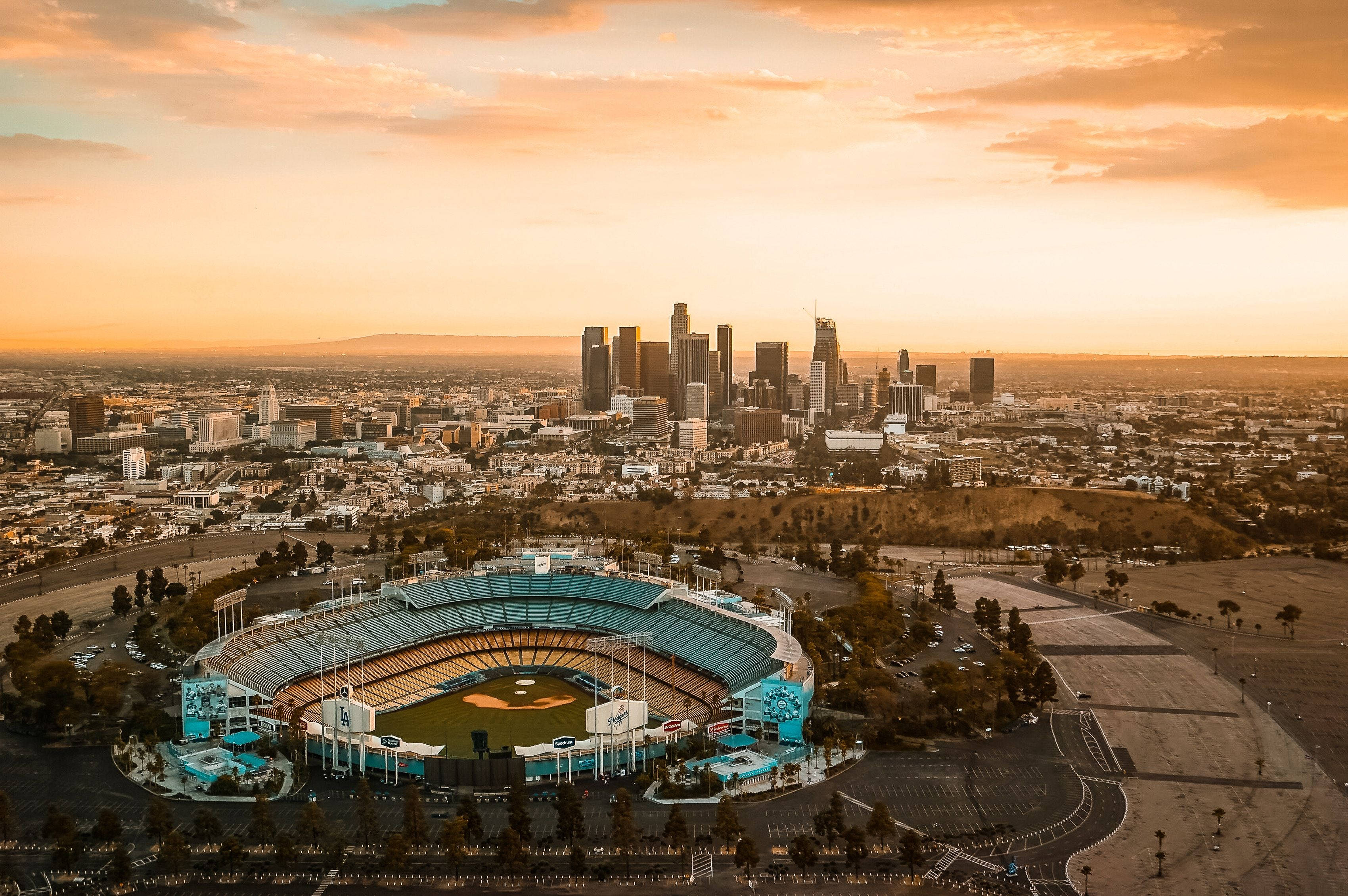 Solgun Turuncu Los Angeles Gün Batımı Duvar Kağıdı