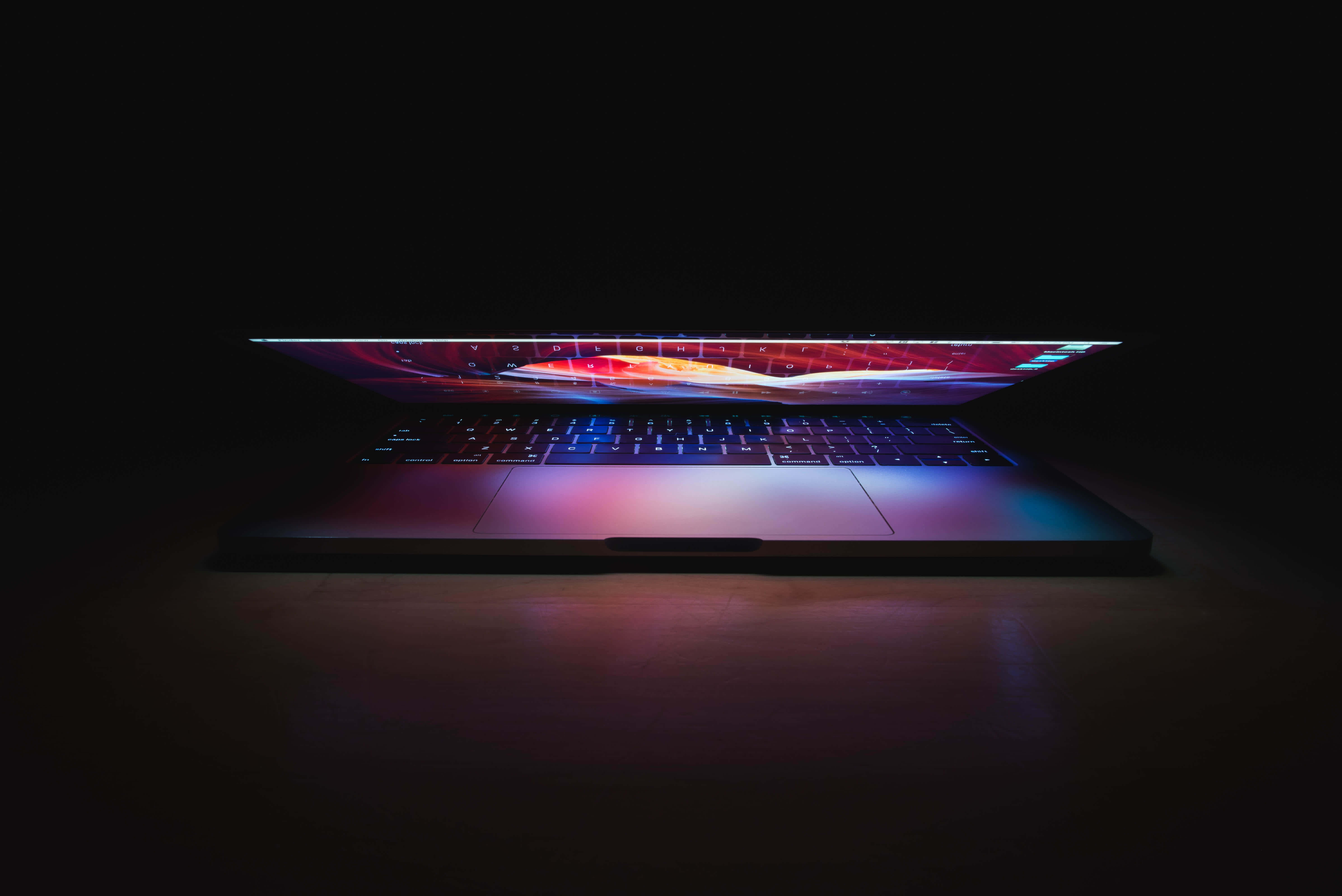 Stilinizi Estetik Bir Macbook ile Yükseltin Duvar Kağıdı