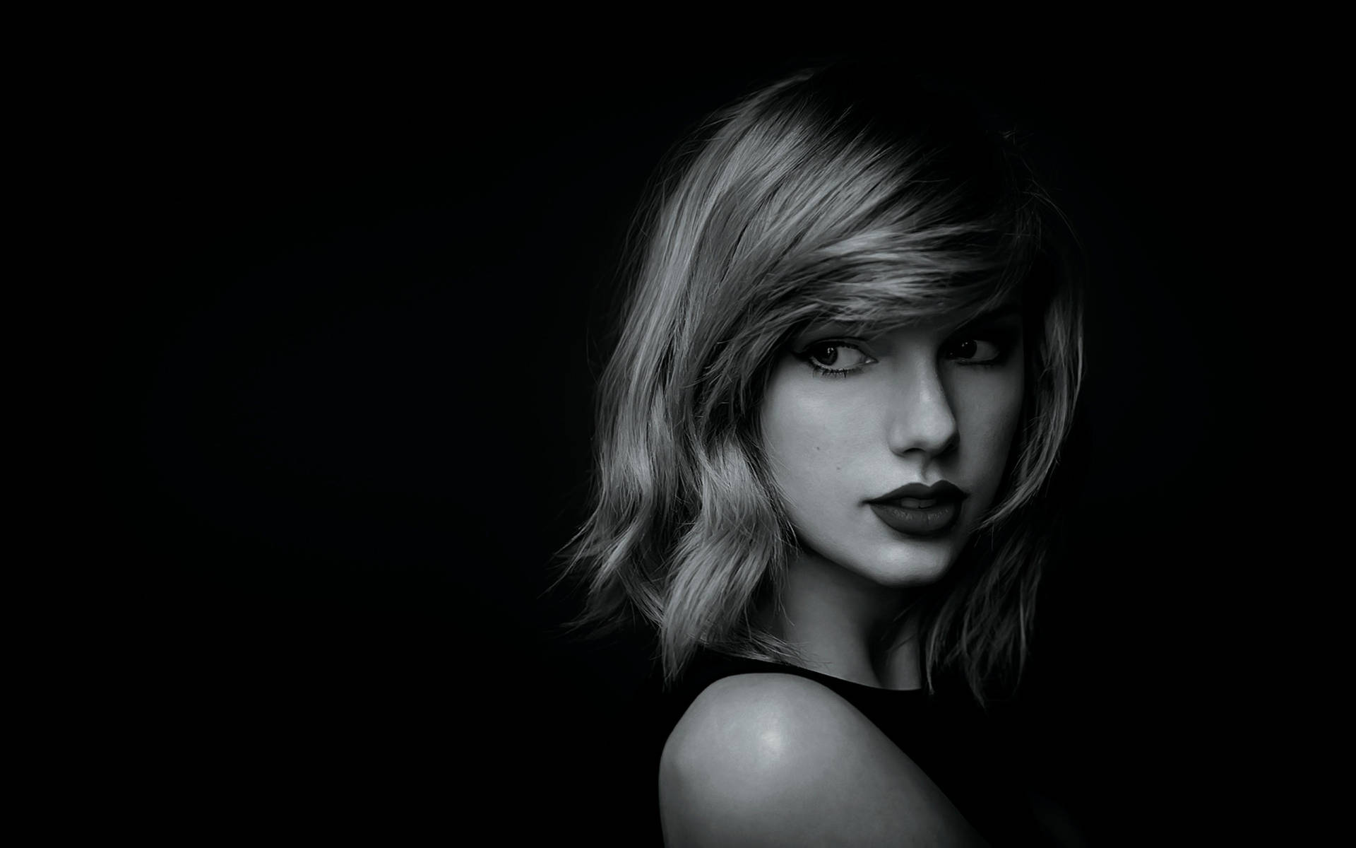 Taylor Swift siyah beyaz portre, müzik veya şarkı yazarı.