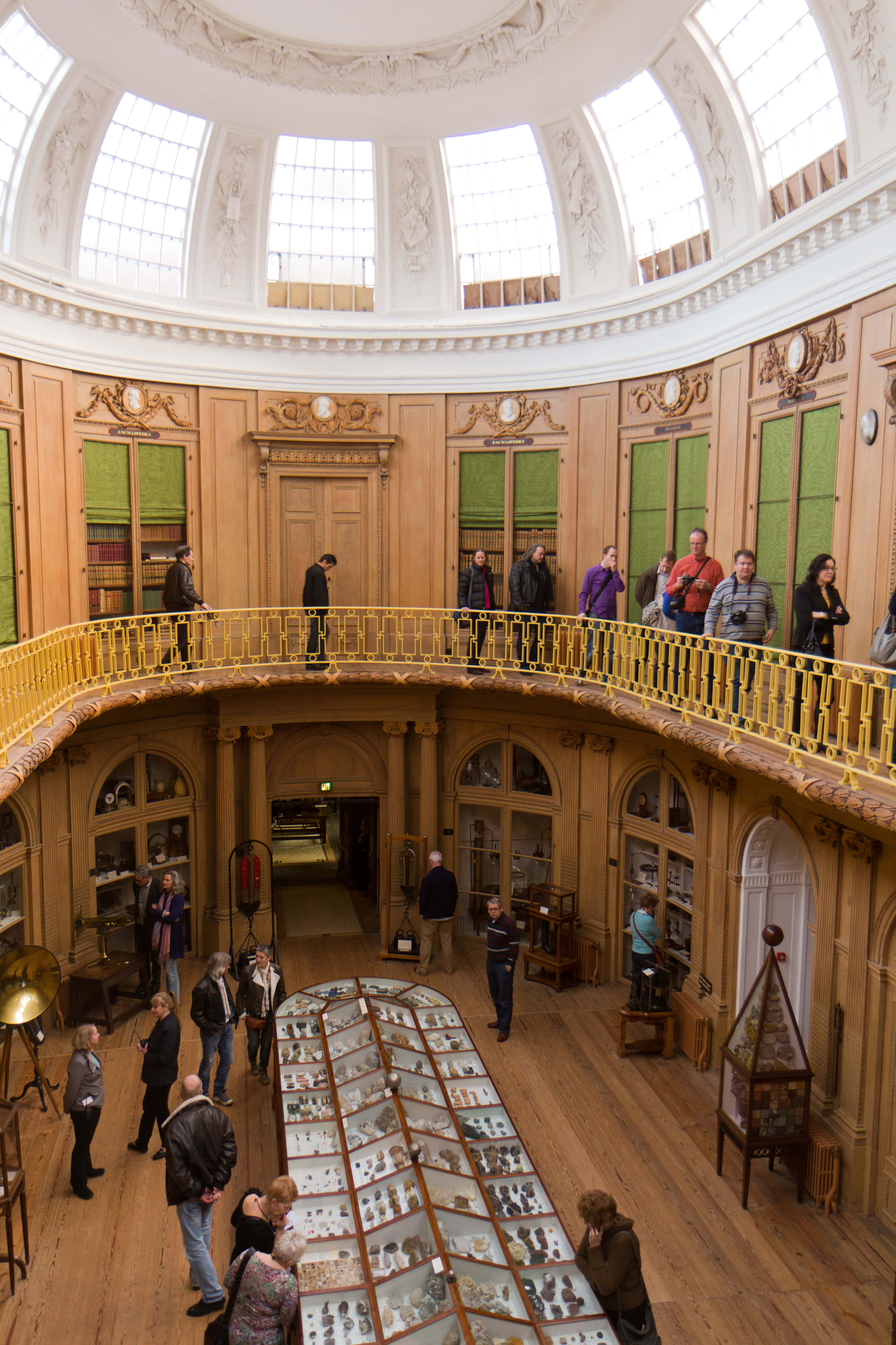 Teylers Oval Oda Duvar Kağıdı