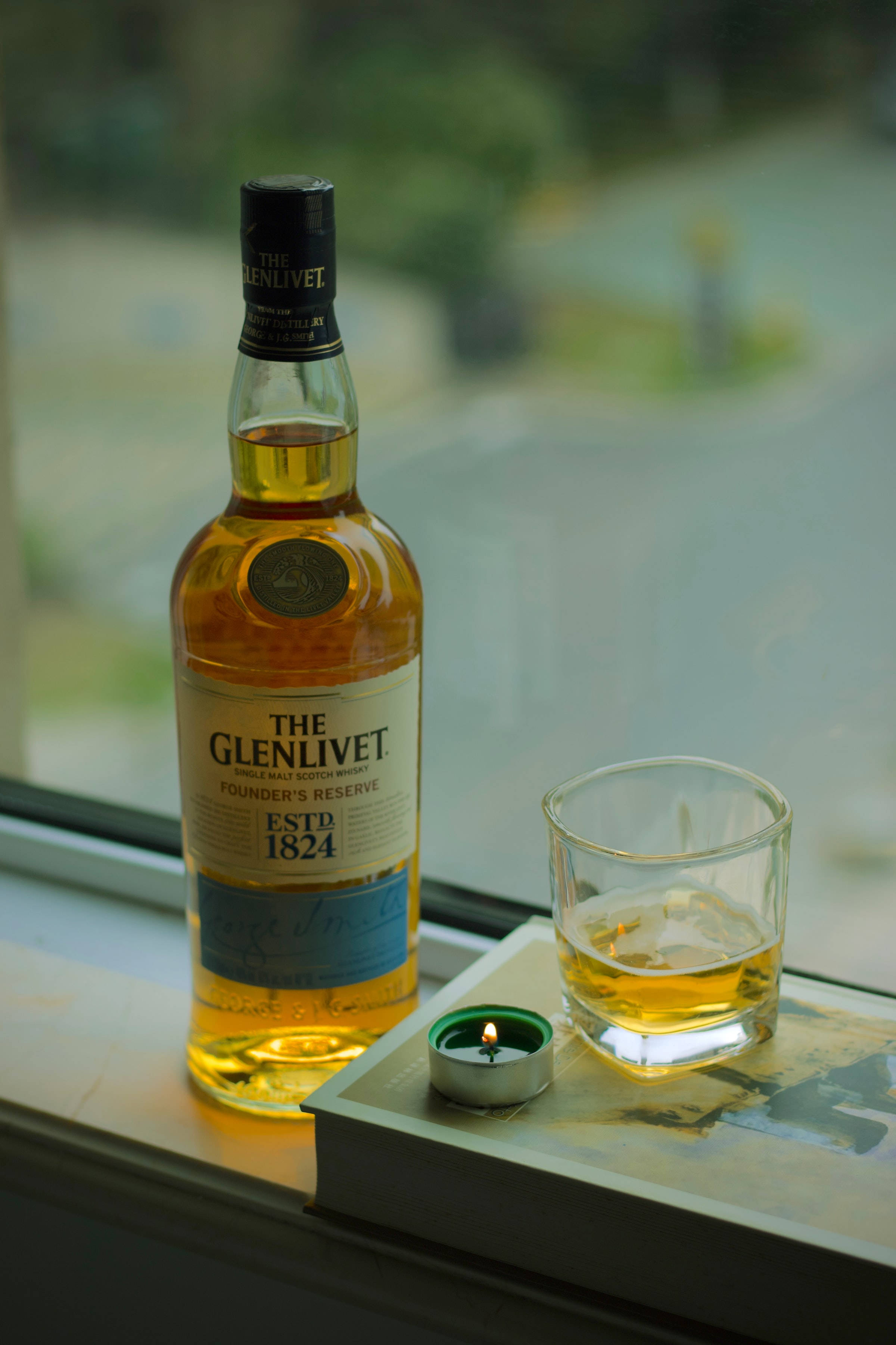 The Glenlivet Viski Şişesi Duvar Kağıdı