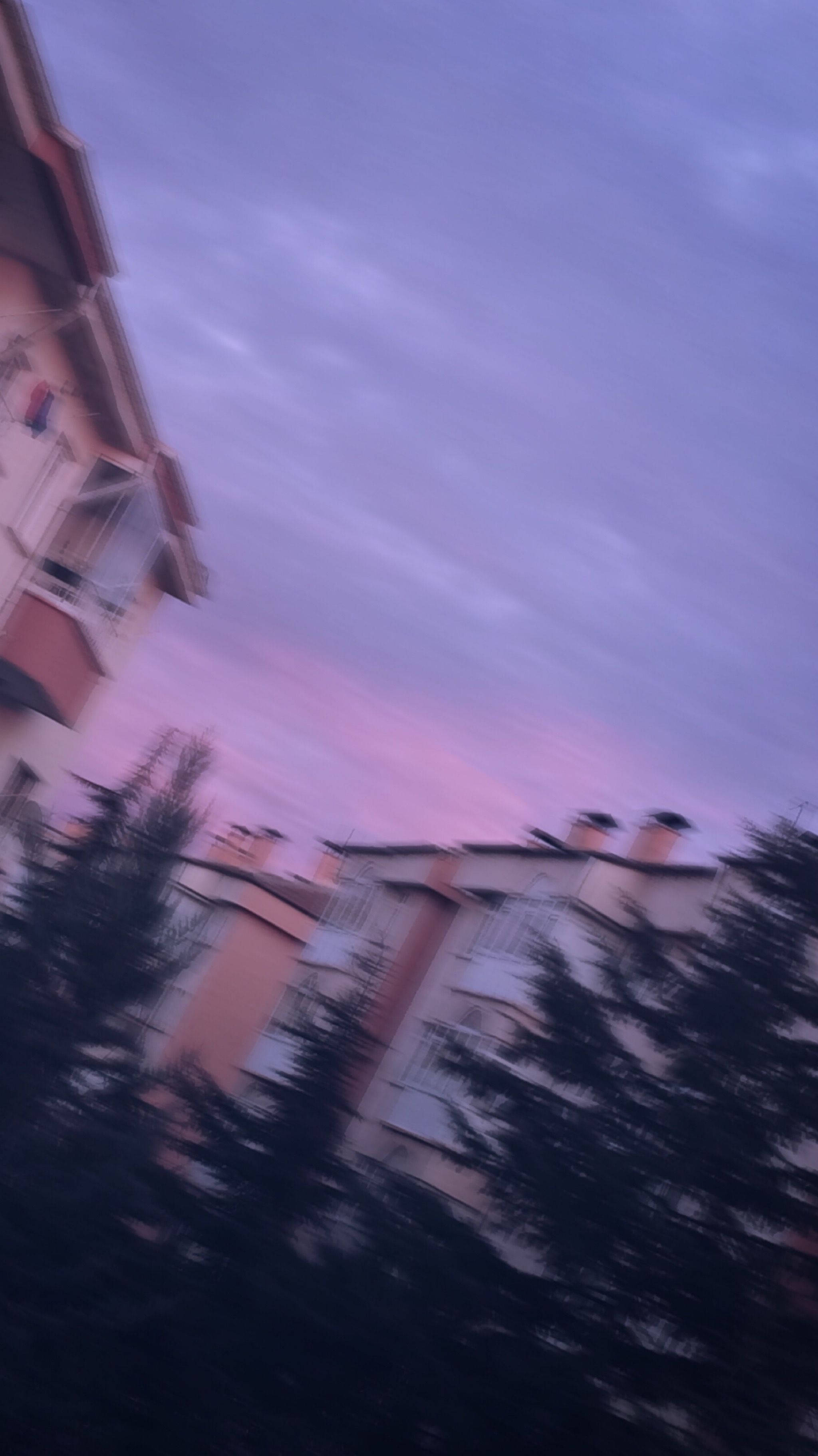 Tumblr Estetiği Bulanık Mor Gökyüzü Duvar Kağıdı