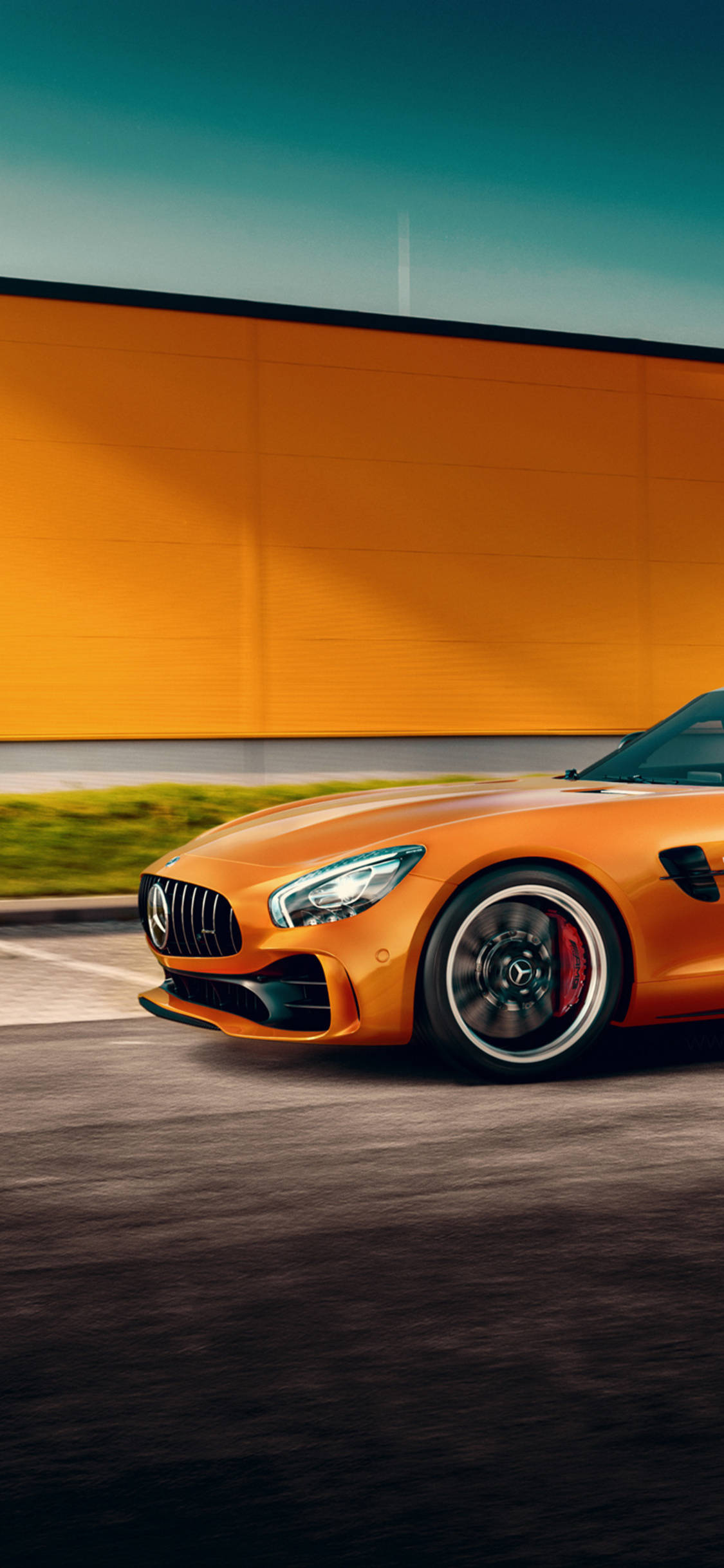 Turuncu Mercedes iPhone X Duvar Kağıdı
