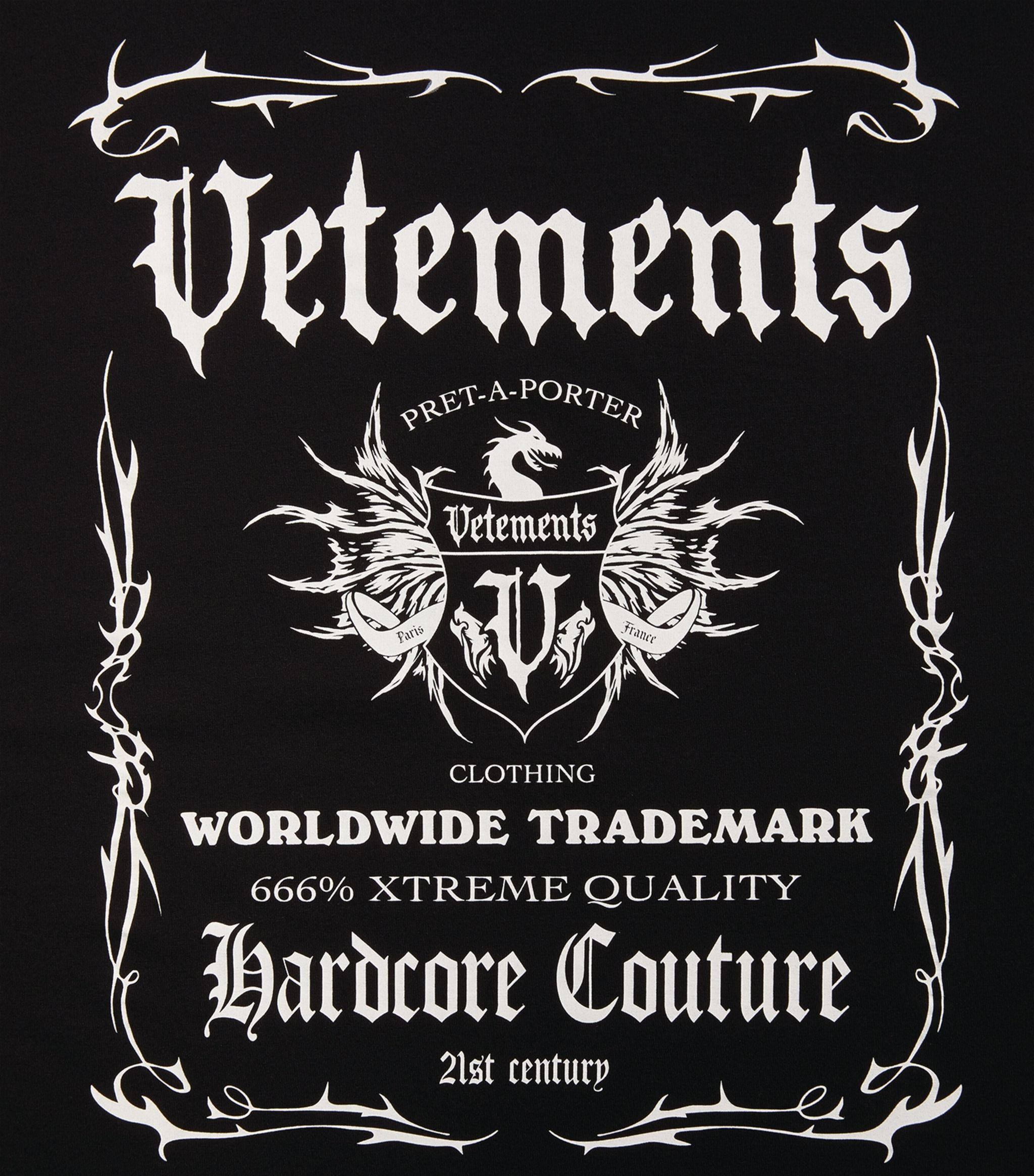 Vetements Siyah Etiket Logosu Duvar Kağıdı