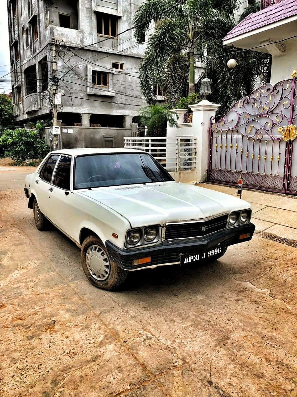 Vintage Hindustan Motors Ambassador Araba Duvar Kağıdı