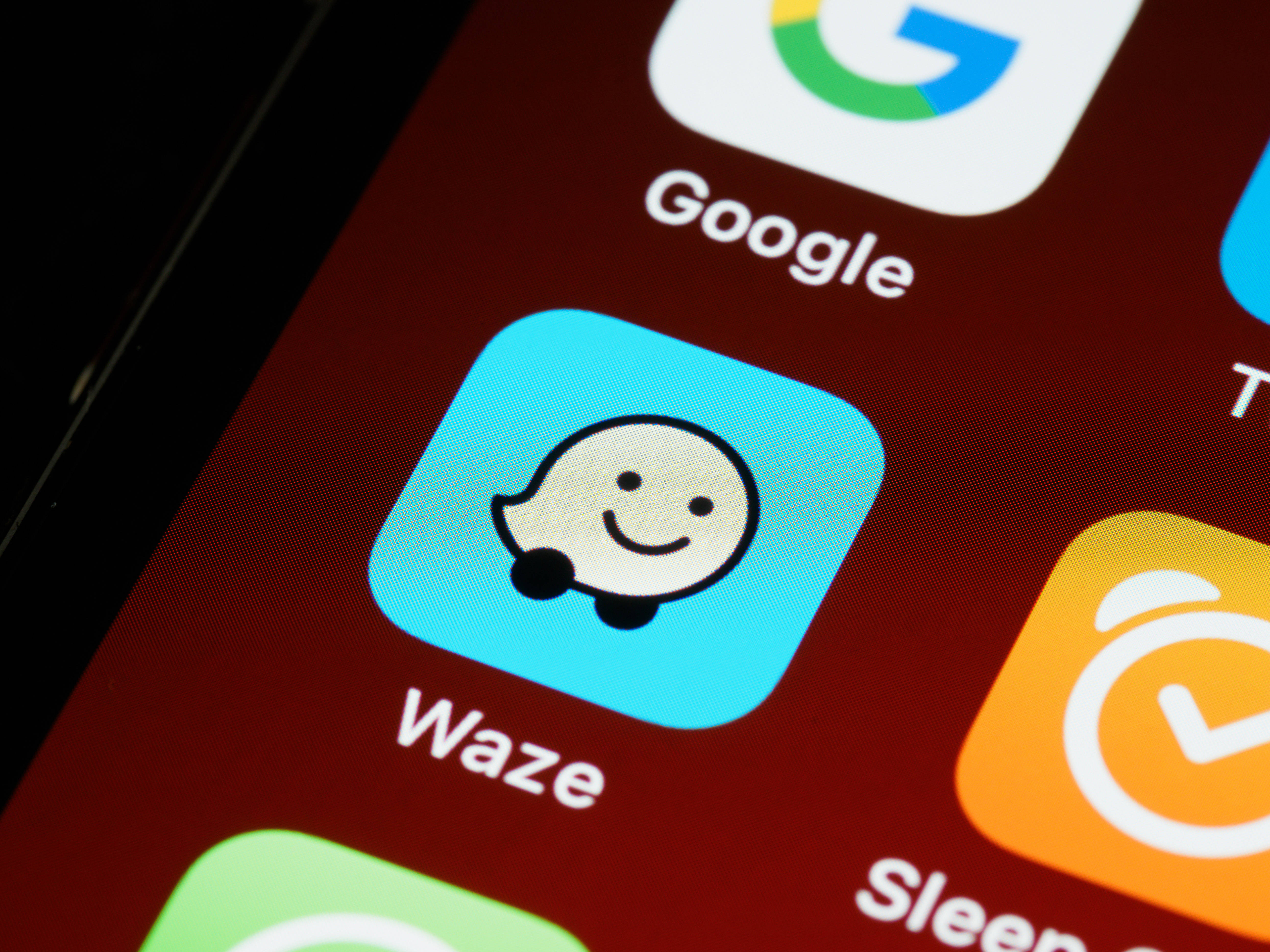 Waze Uygulaması iOS 13 Duvar Kağıdı