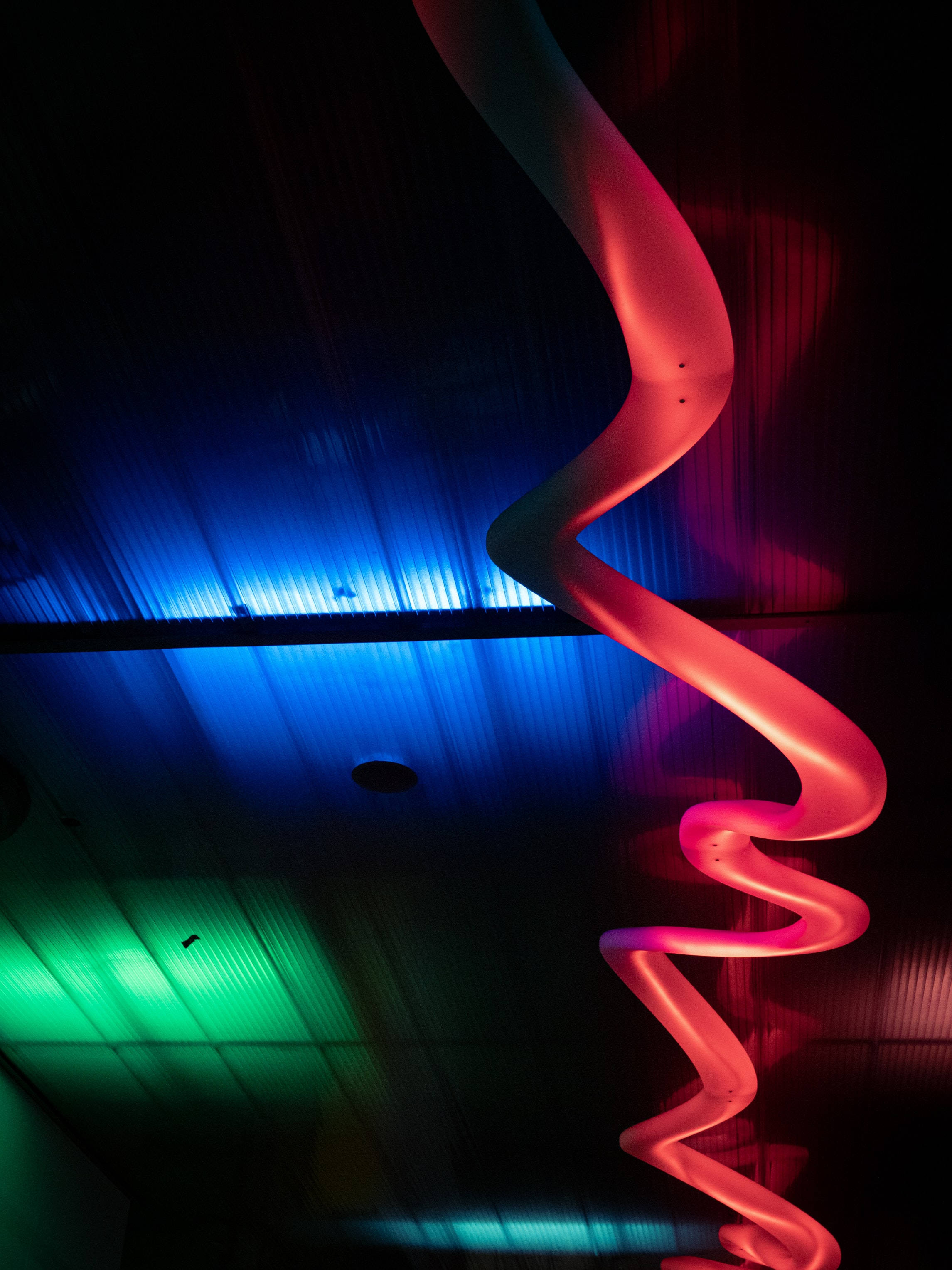 Yanan Neon Işık Duvar Kağıdı