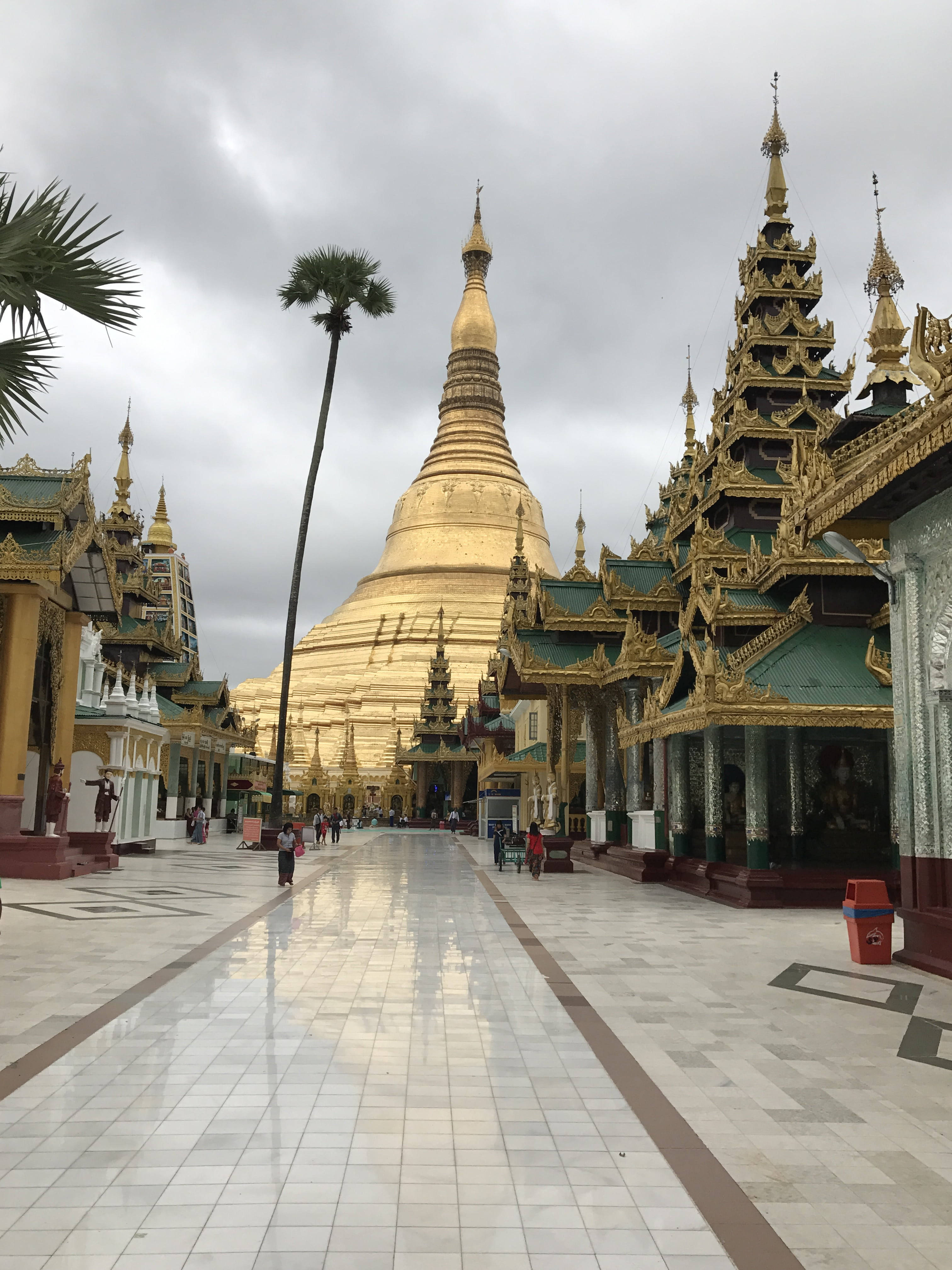 Yangon Shwedagon Külliyesi Duvar Kağıdı