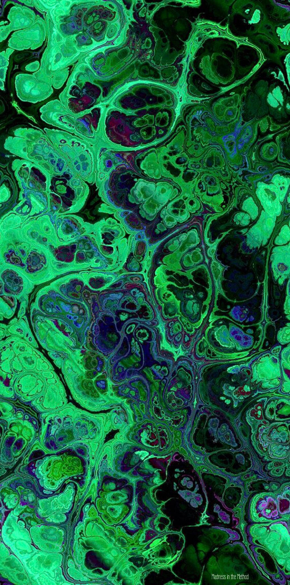 Yaratıcılığınızı çarpıcı bir estetik trippy duvar kağıdıyla kucaklayın Duvar Kağıdı