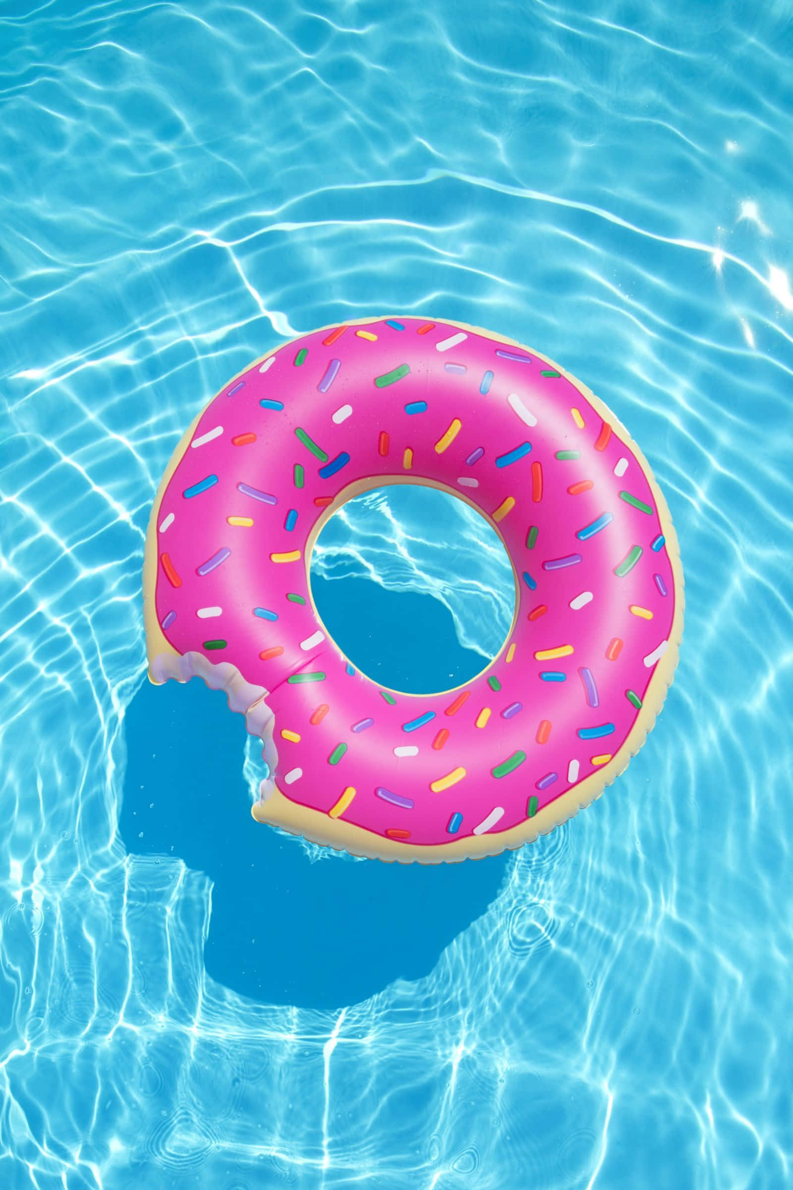 Yaz Eğlencesi Donut Şamandıra Duvar Kağıdı