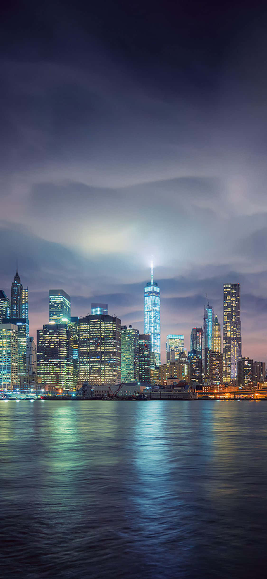 Yeni iPhone X'inizle e-postalarınızı kontrol ederken New York City'nin güzelliğini keşfedin Duvar Kağıdı