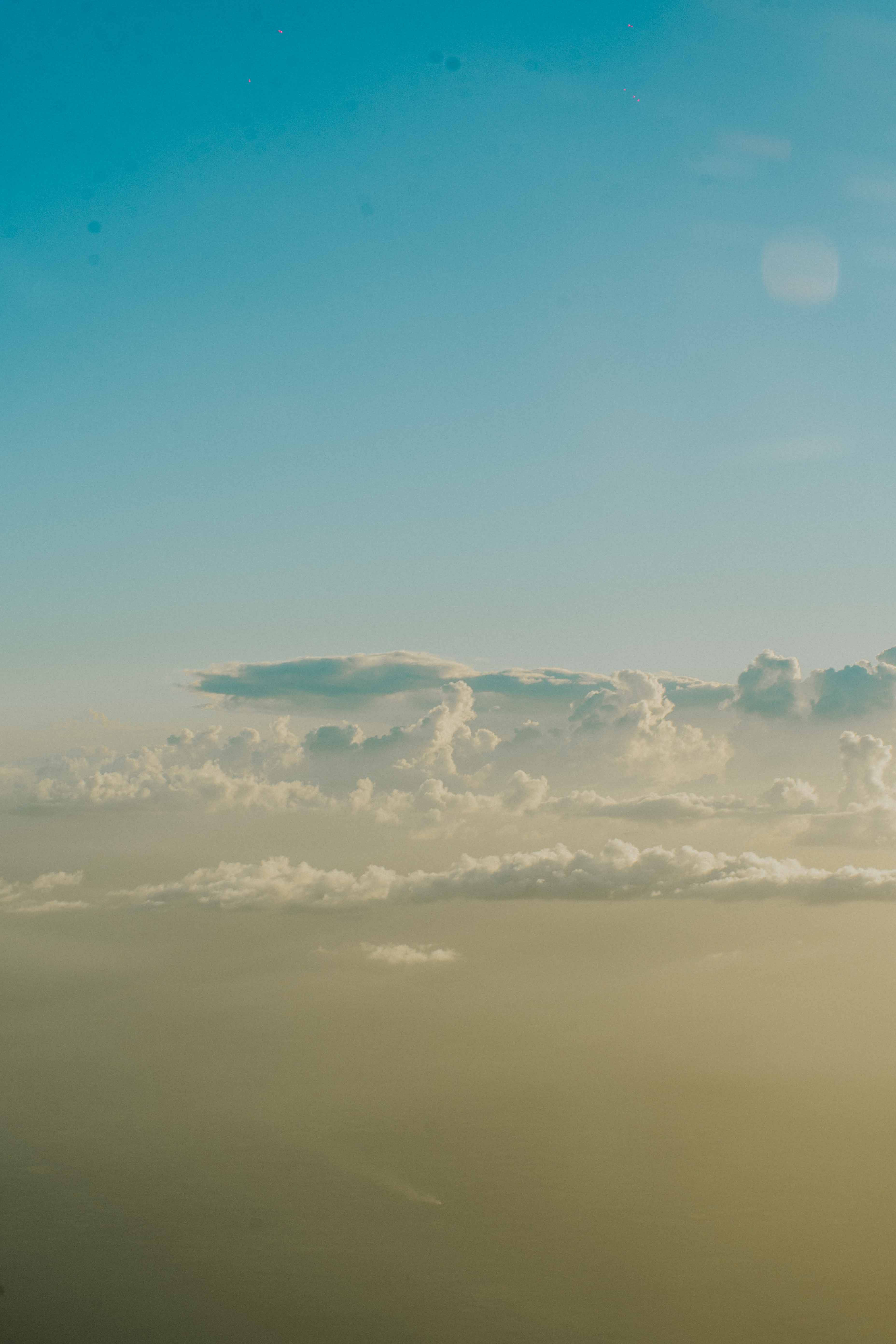 Yeşil Mavi Bulut iPhone Duvar Kağıdı