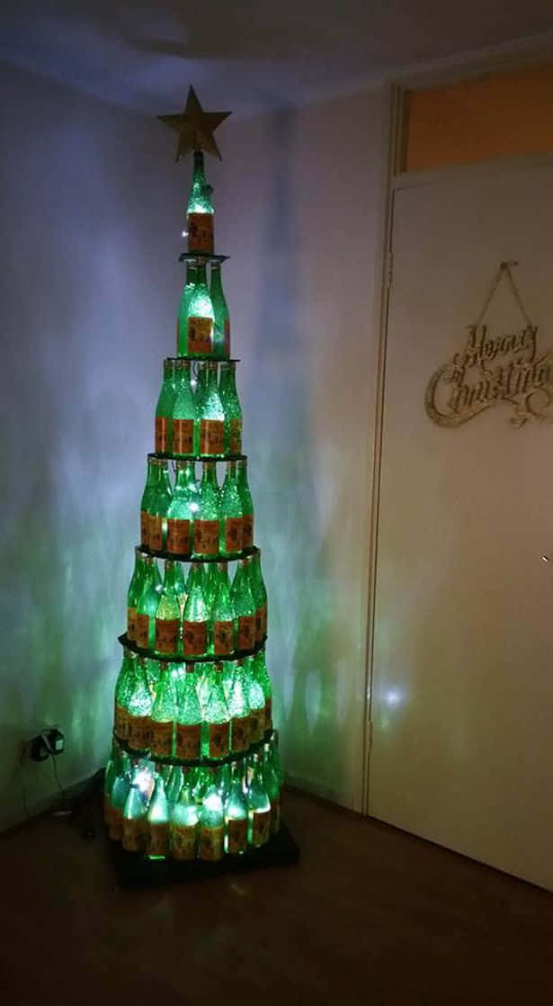 Yeşil Şişe Noel Ağacı Resmi Duvar Kağıdı