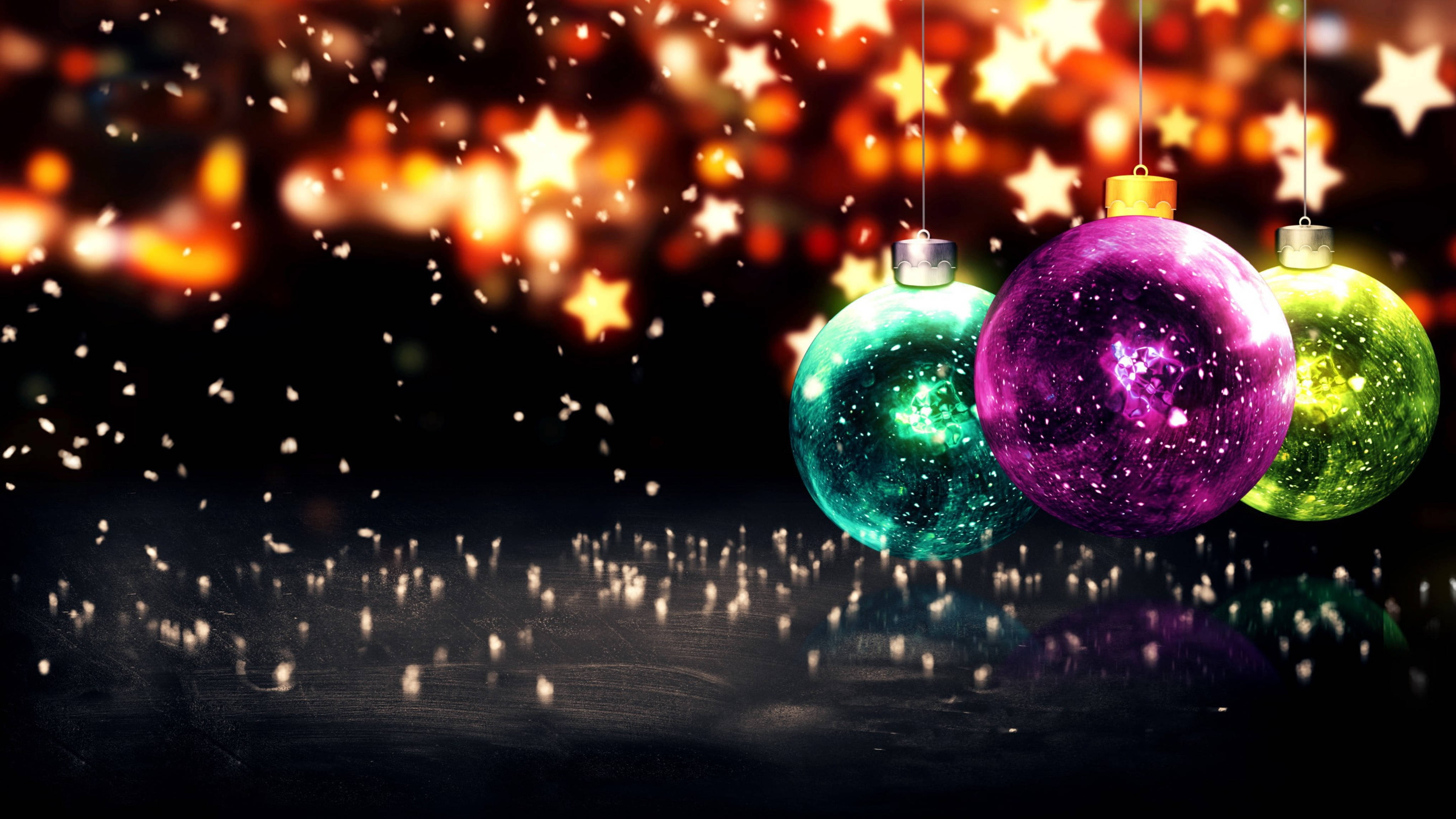 Yıldızlı Renkli Noel Topları Duvar Kağıdı
