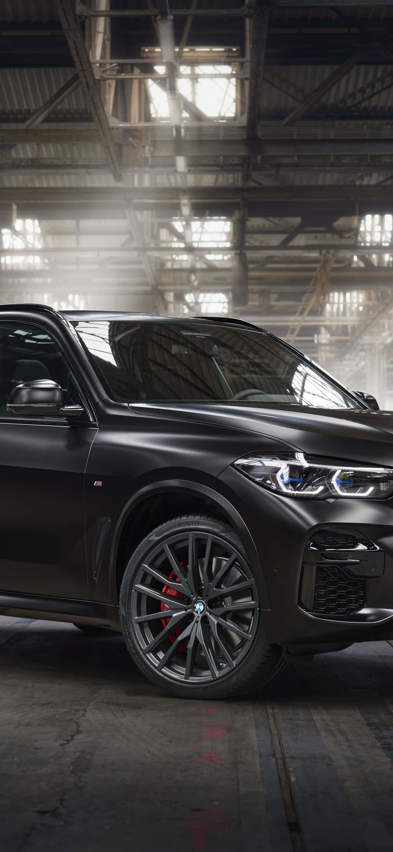 Yolda Etkileyici Güçlü BMW X6 M Duvar Kağıdı