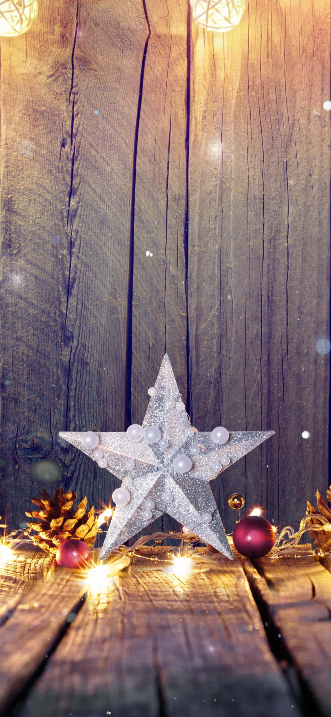 Yolu Aydınlatan Işıltılı Bir Noel Yıldızı Duvar Kağıdı