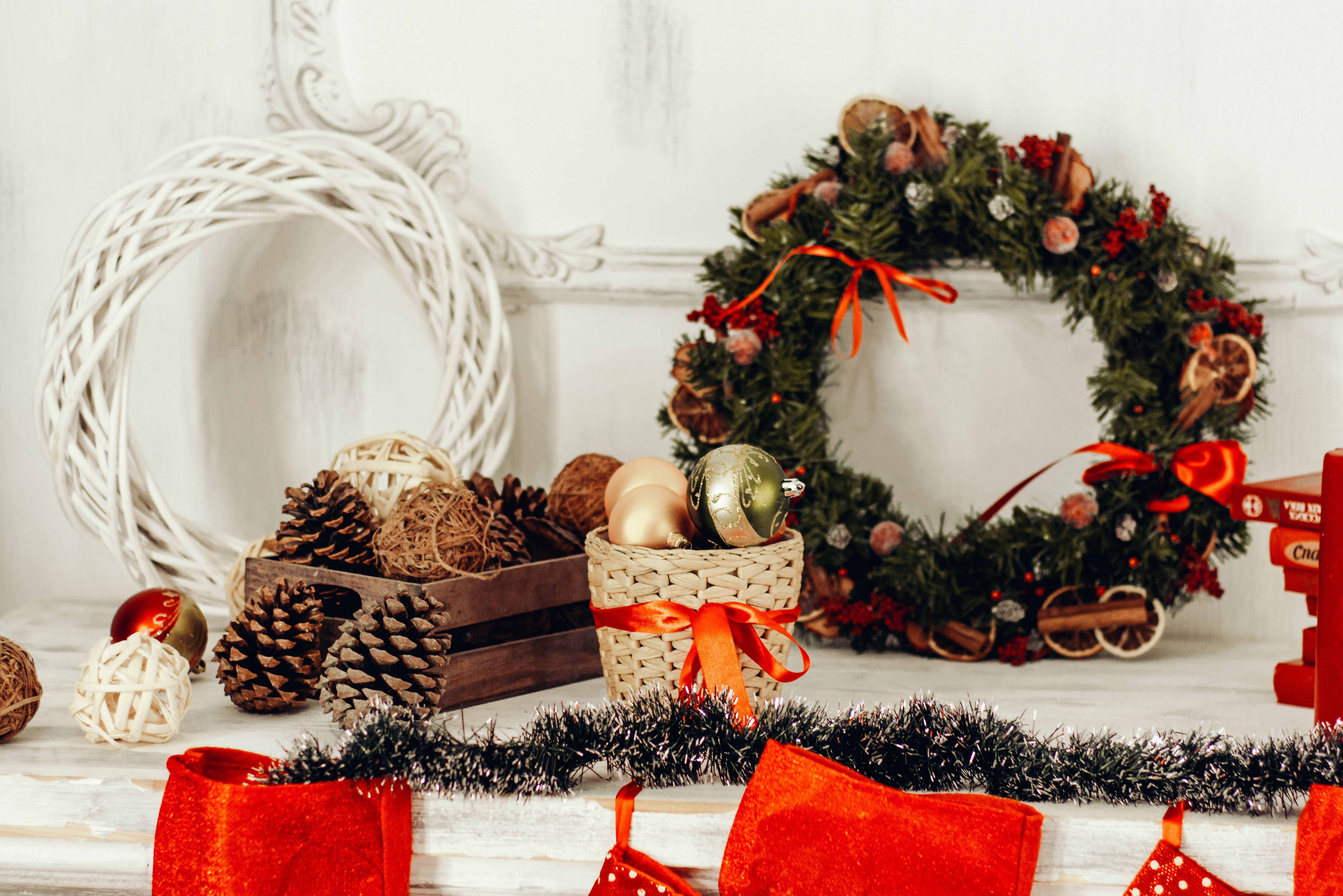 Yüksek Çözünürlüklü Noel Çelenkleri Duvar Kağıdı