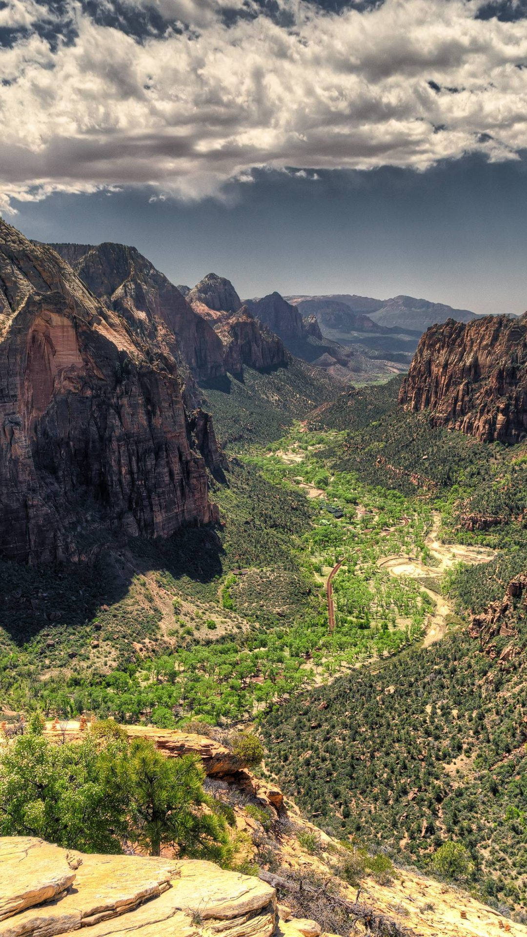 Zion Ulusal Parkı iPhone Duvar Kağıdı