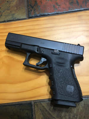 Glock 19 Resimleri — iPad Pro 13 Duvar Kağıdı