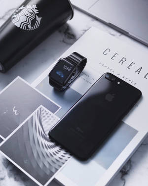 Apple Watch Ve Jet Siyahı İphone duvar kağıdı — Apple Watch Duvar Kağıdı