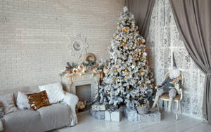 Beyaz Dekorlu Güzel Noel Odası — Rahat noel estetiği Duvar Kağıdı
