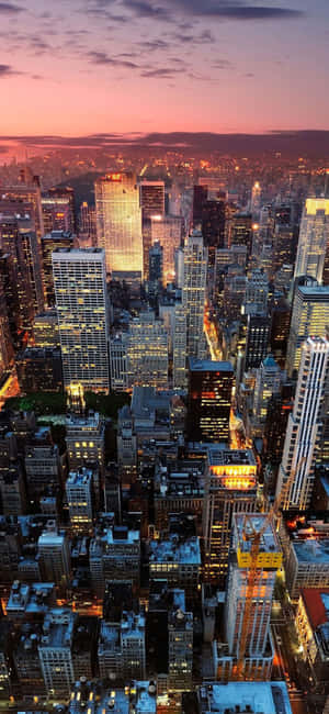 iPhone X New York Arka Planı — POCO M8 Duvar Kağıdı