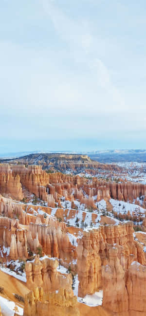 Bryce Canyon Ulusal Parkı Platosu ve Kaya Oluşumları — S24 Ultra Duvar Kağıdı