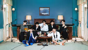 BTS BE Albümü Grup Fotoğrafı duvar kağıdı — Bts grup fotoğrafı GIF Duvar Kağıdı