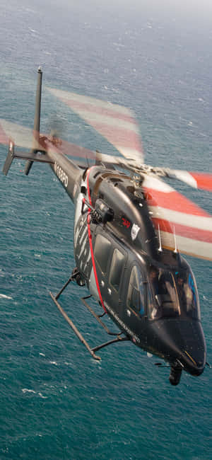 iPhone XS Helikopterler Arkaplan — iPhone 15 Plus Duvar Kağıdı