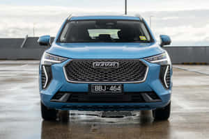Geniş Bir Manzarada Şık ve Modern Haval SUV — MacBook Pro Duvar Kağıdı