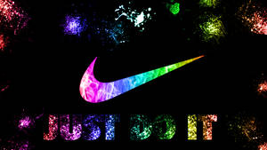 Harika Nike Gökkuşağı Dumanı