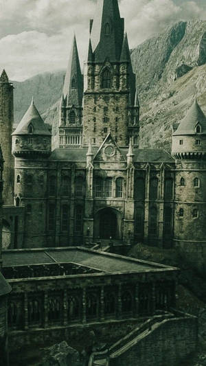 Hp Hogwarts Belirgin Kuleler Estetiği — Estetik harry potter Duvar Kağıdı