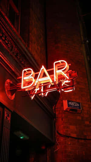 Neon Kırmızı Estetiği