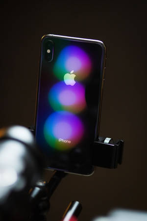 iPhone xs max yansıma duvar kağıdı
