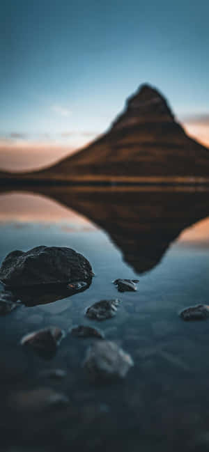 Calm Mobile — Pixel 8a Duvar Kağıdı