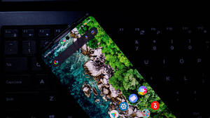 Klavyede Xiaomi Akıllı Telefon — Xiaomi Duvar Kağıdı