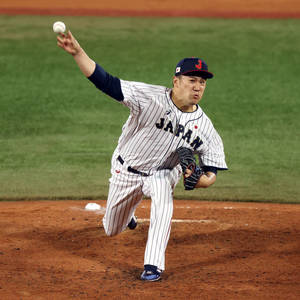 Masahiro Tanaka Hızlı Top Atıyor — 1:1 Duvar Kağıdı