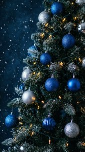 Karanlık mavi bir Noel ağacı, ışıklar ve karla birlikte hüzünlü bir kış sahnesi. — Koyu mavi estetik GIF Duvar Kağıdı