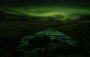 Muhteşem Yeşil Aurora Borealis Karanlık 4k