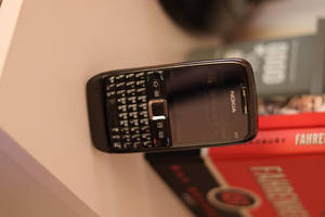 Siyah Nokia E71